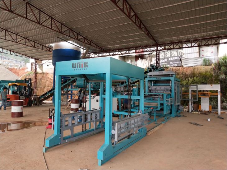 Concrete Paving Block Making Machine